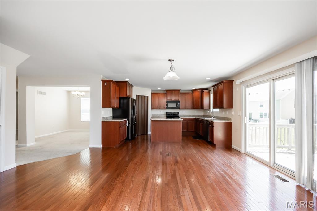 205 Greenleaf Circle