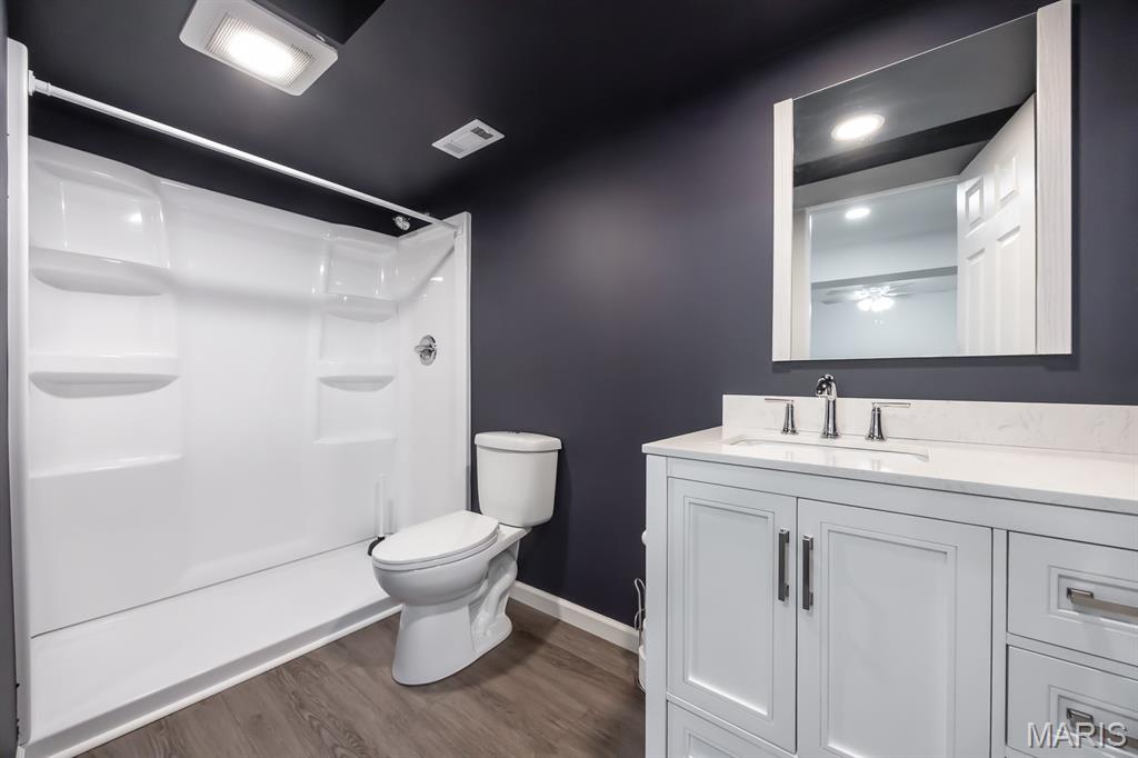 205 Greenleaf Circle
