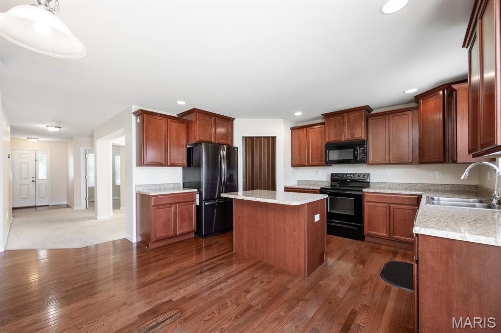 205 Greenleaf Circle
