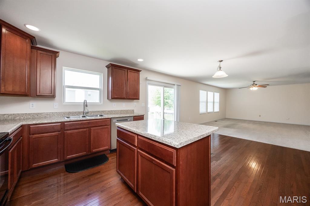 205 Greenleaf Circle