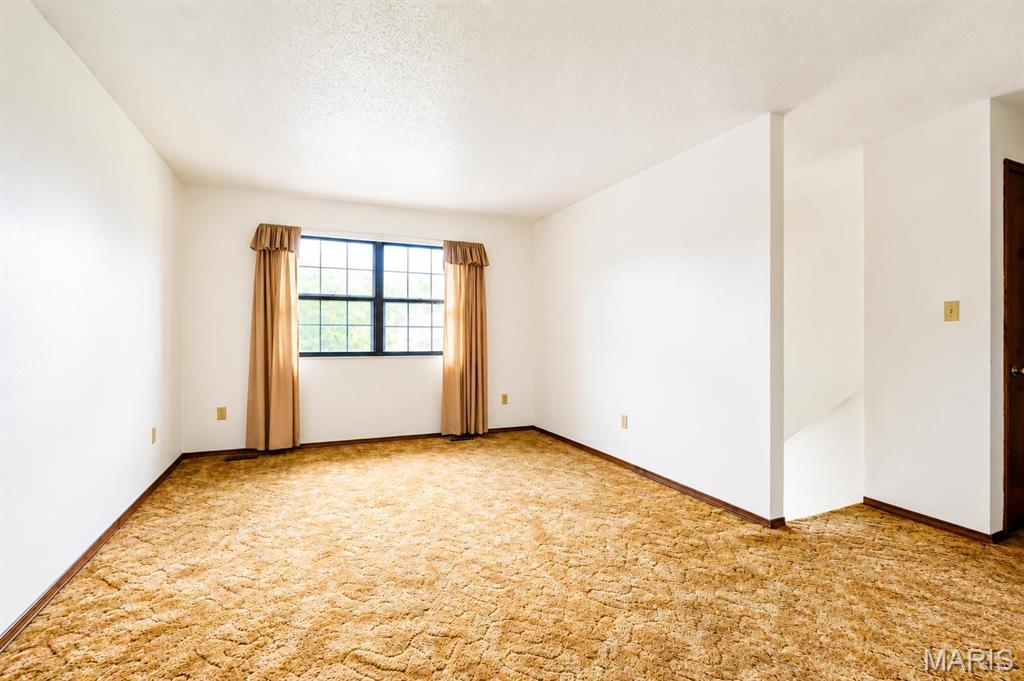 3308 Bluebird Lane