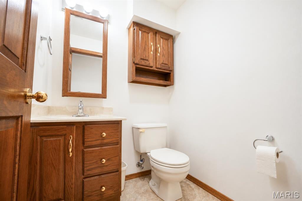 3308 Bluebird Lane