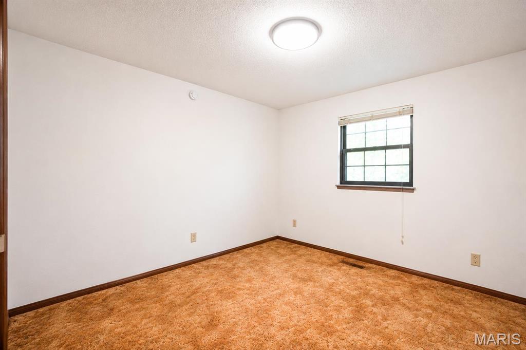 3308 Bluebird Lane