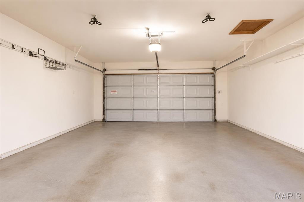 3308 Bluebird Lane