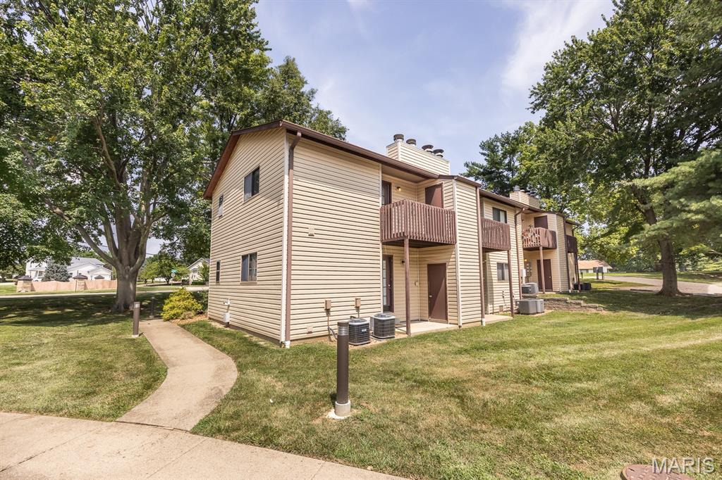 18 Pepperwood Court