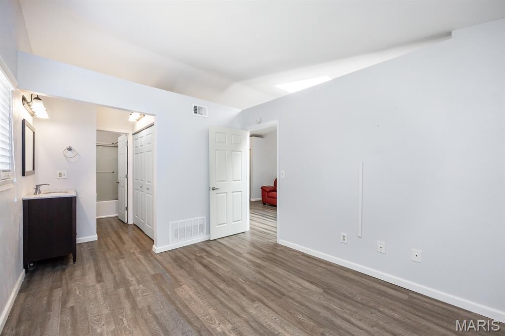 18 Pepperwood Court