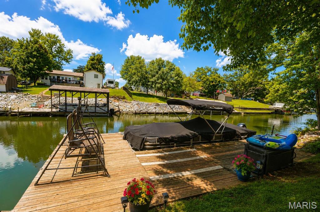 326 Deepwater Circle