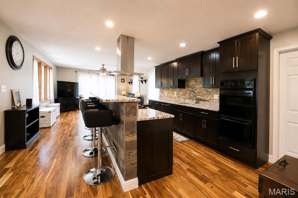 326 Deepwater Circle