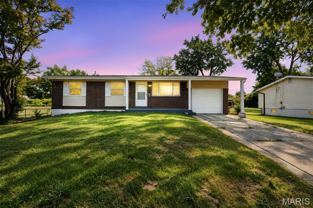 150 N Saint Charles Street Florissant Mo Us 63031 Mis26059329