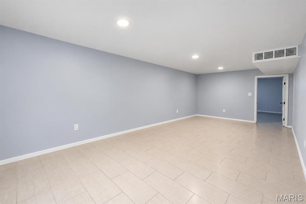 150 N Saint Charles Street
