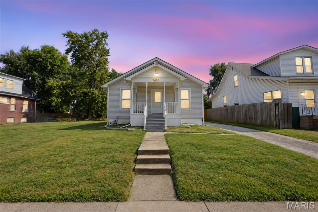 2440 Iowa Street