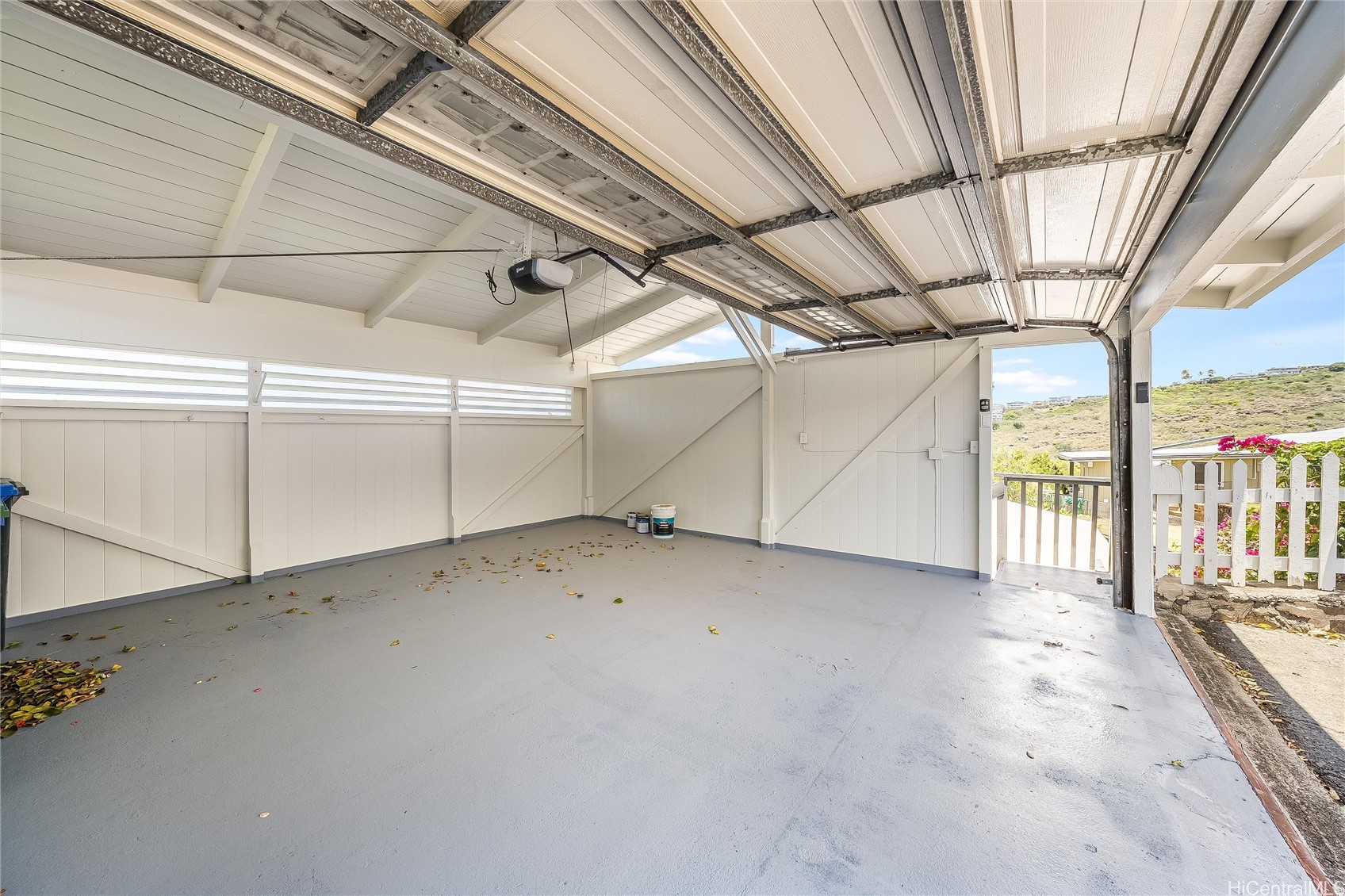 1670 Halekoa Drive