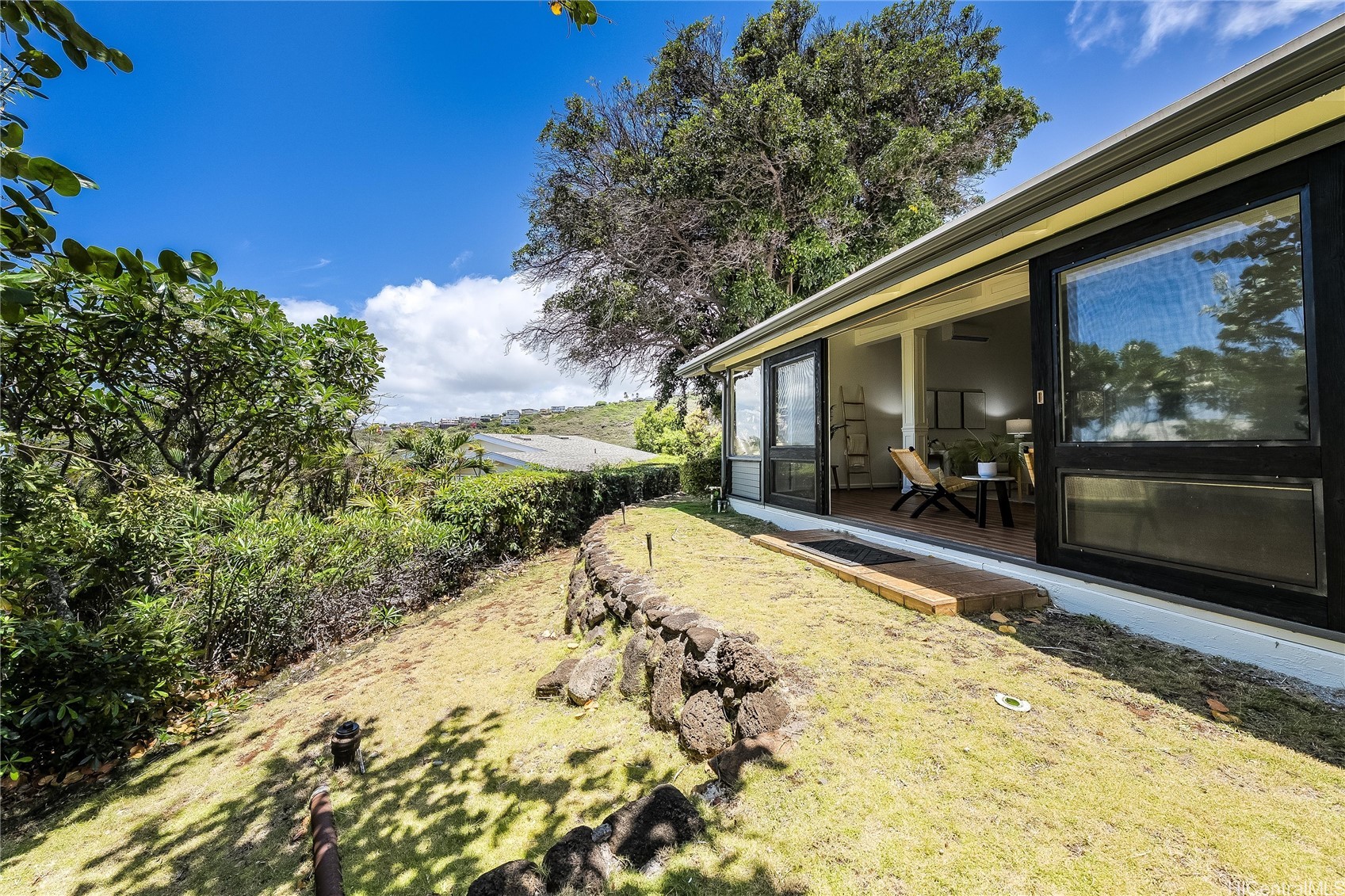 1670 Halekoa Drive