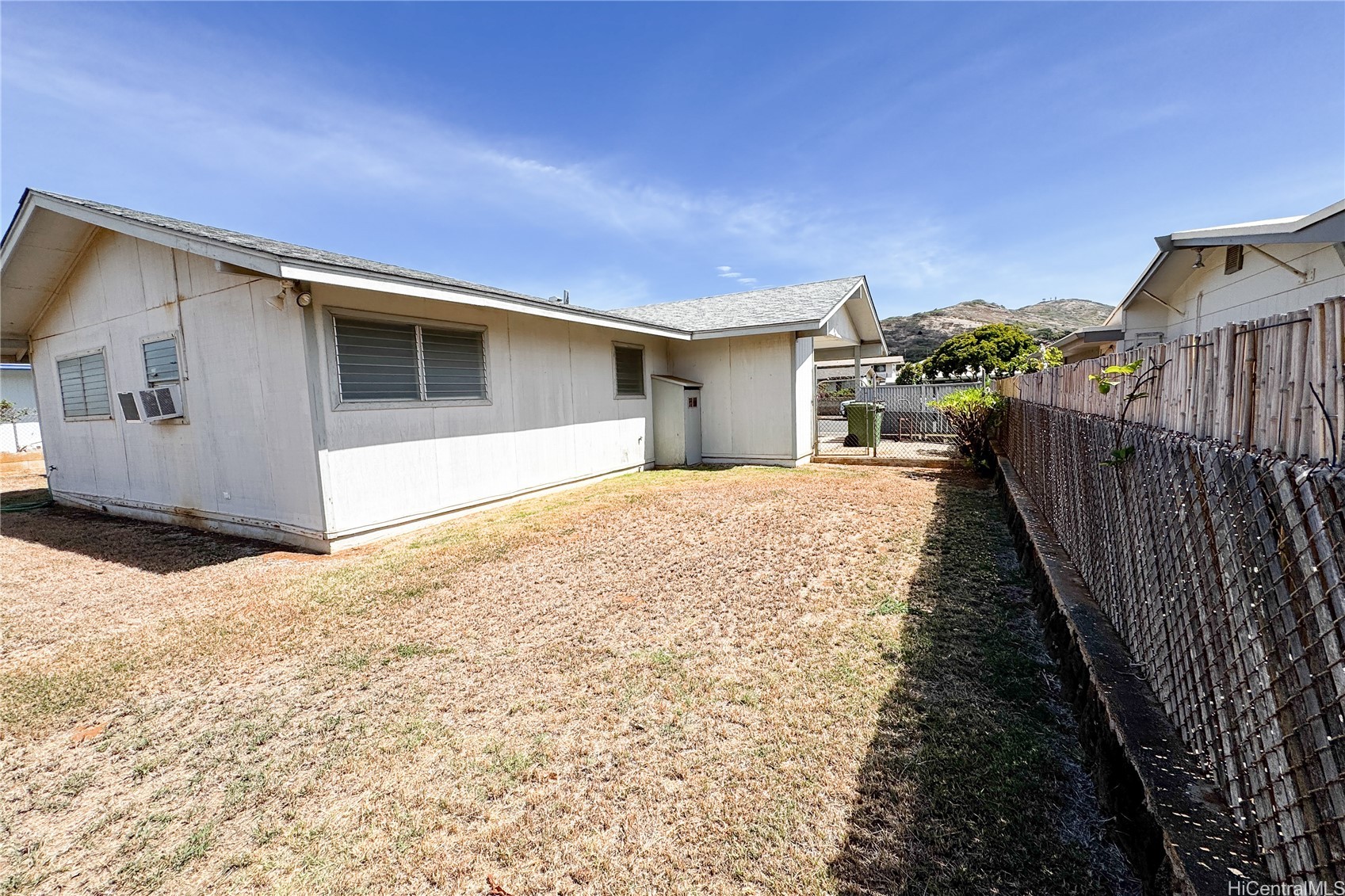 322 Anapalau Street