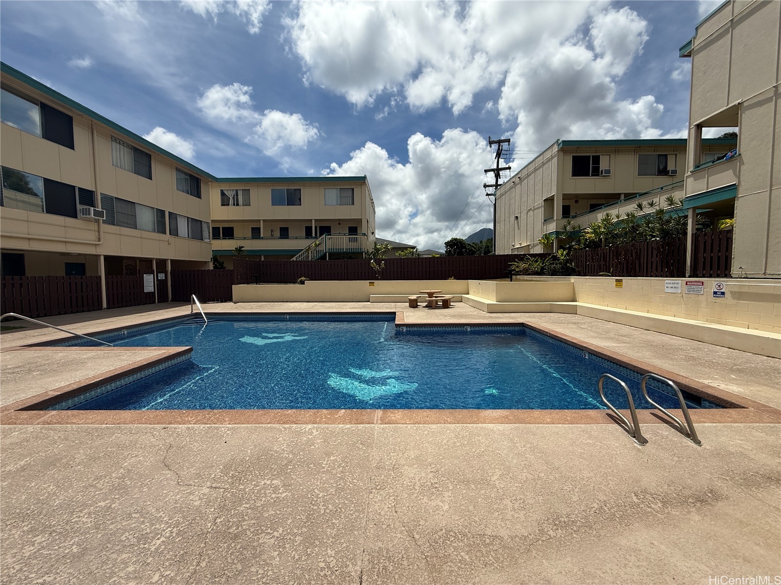46-232 Kahuhipa Street A205