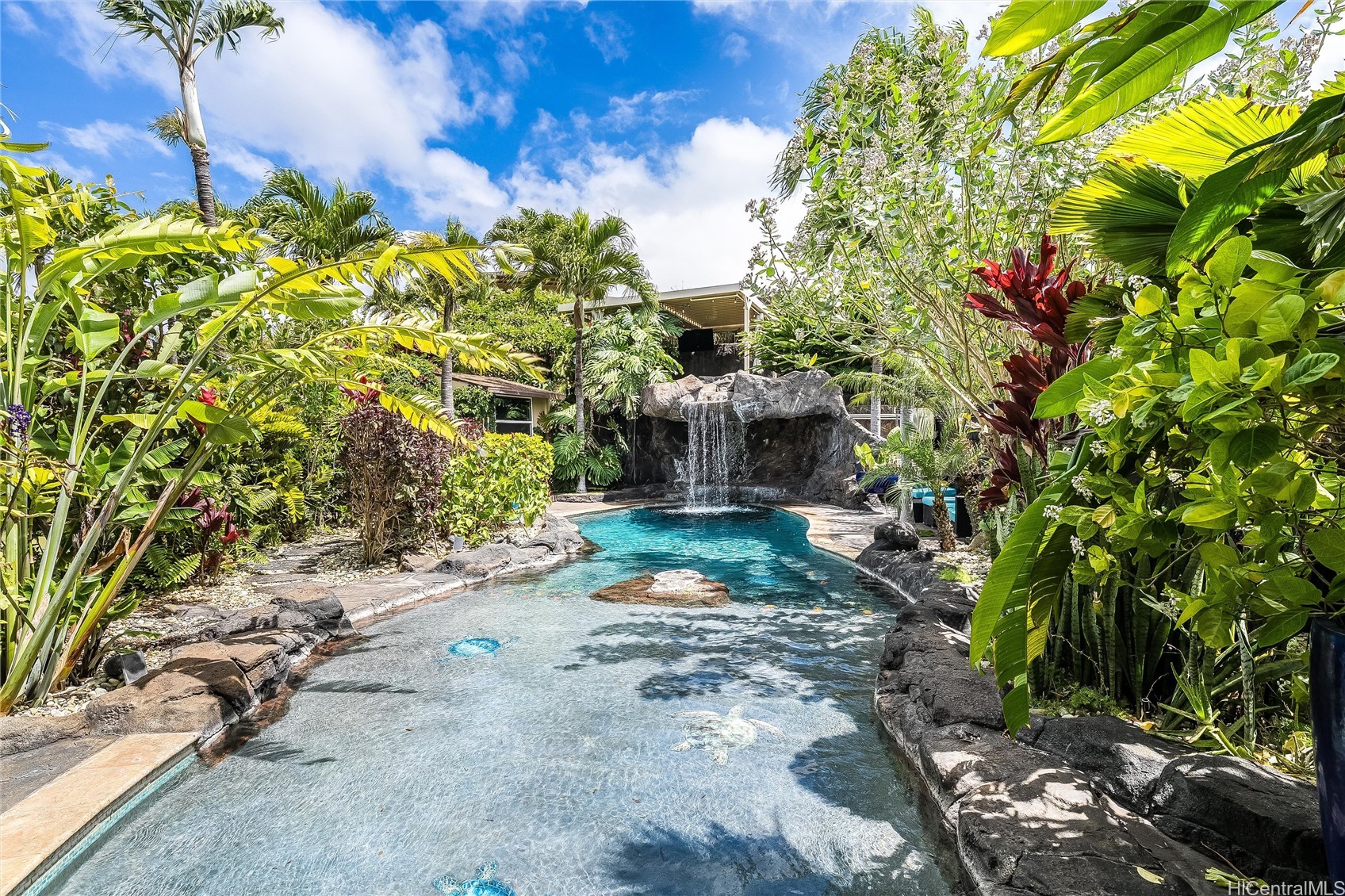 92-1273 Pueonani Street