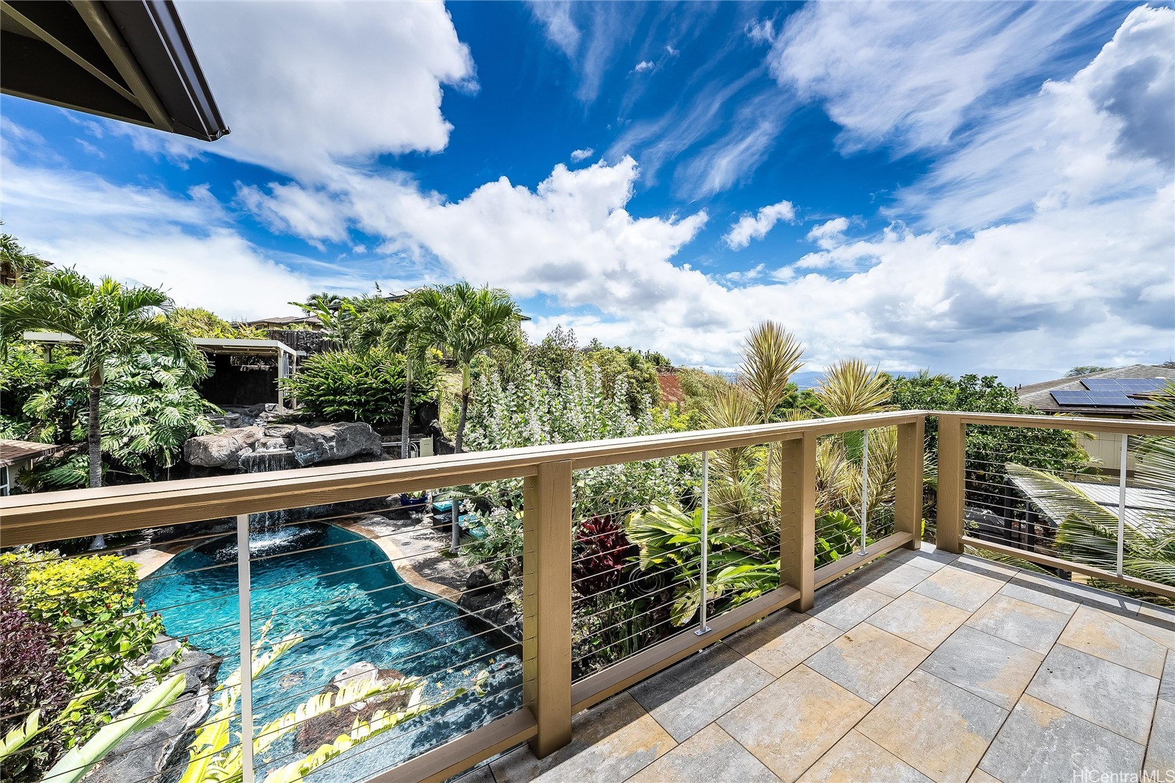 92-1273 Pueonani Street