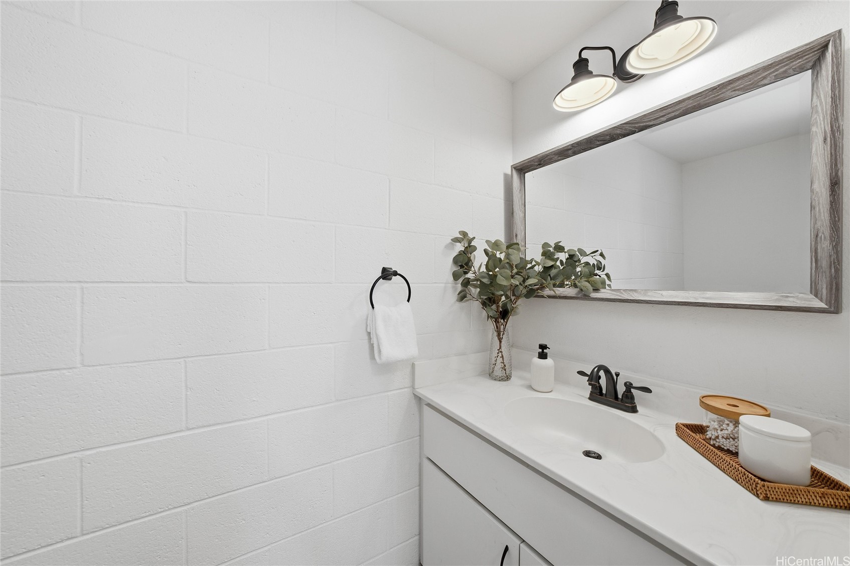 94-1191 Meleinoa Place 23B