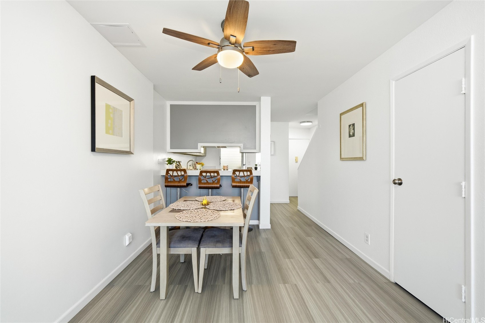 46-232 Kahuhipa Street B208