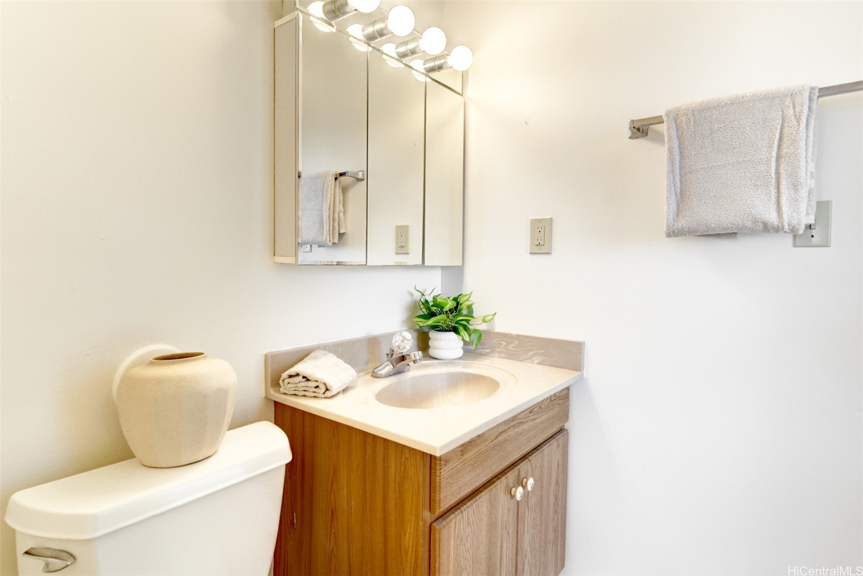 94-510 Alapoai Street