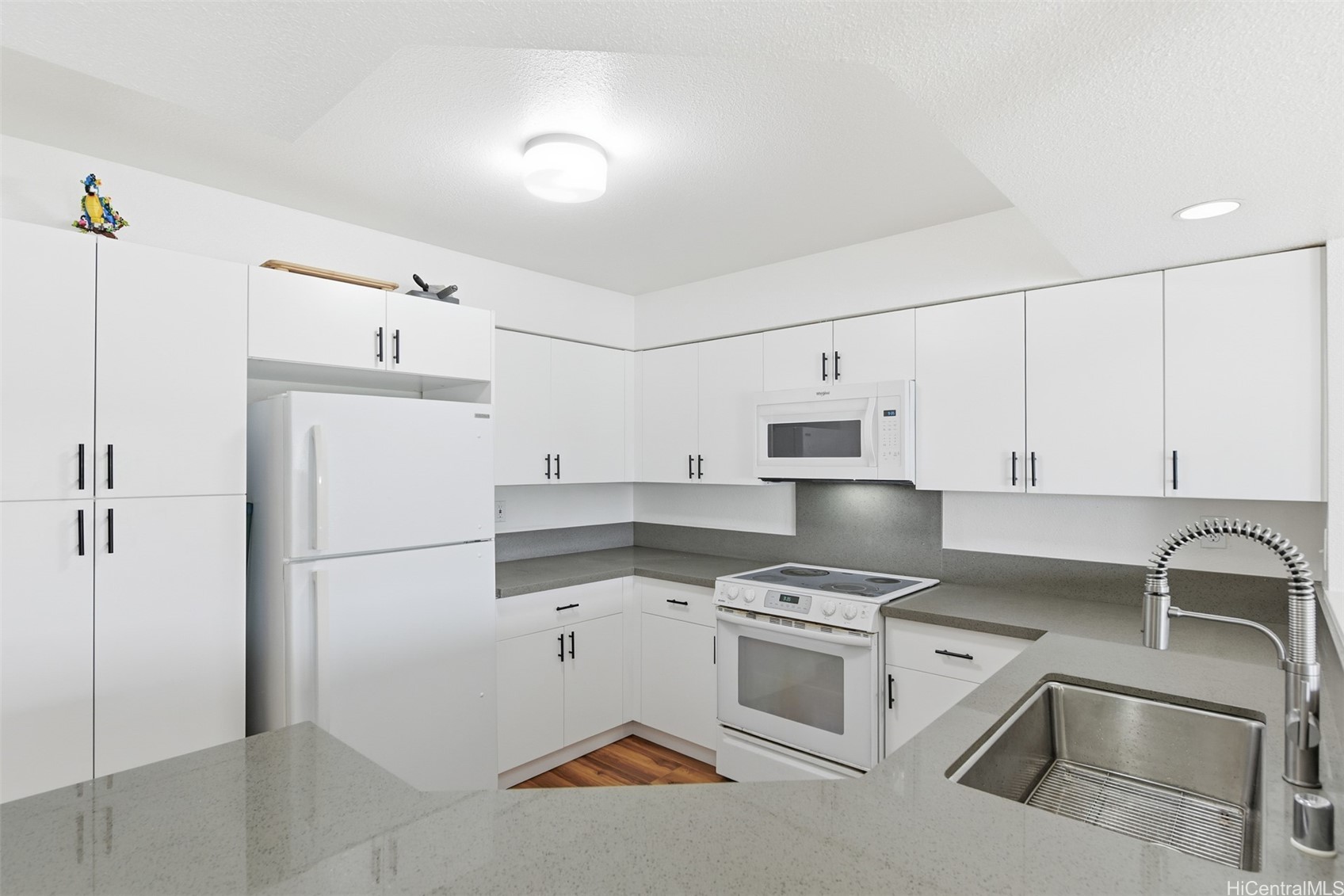 7007 Hawaii Kai Drive J24