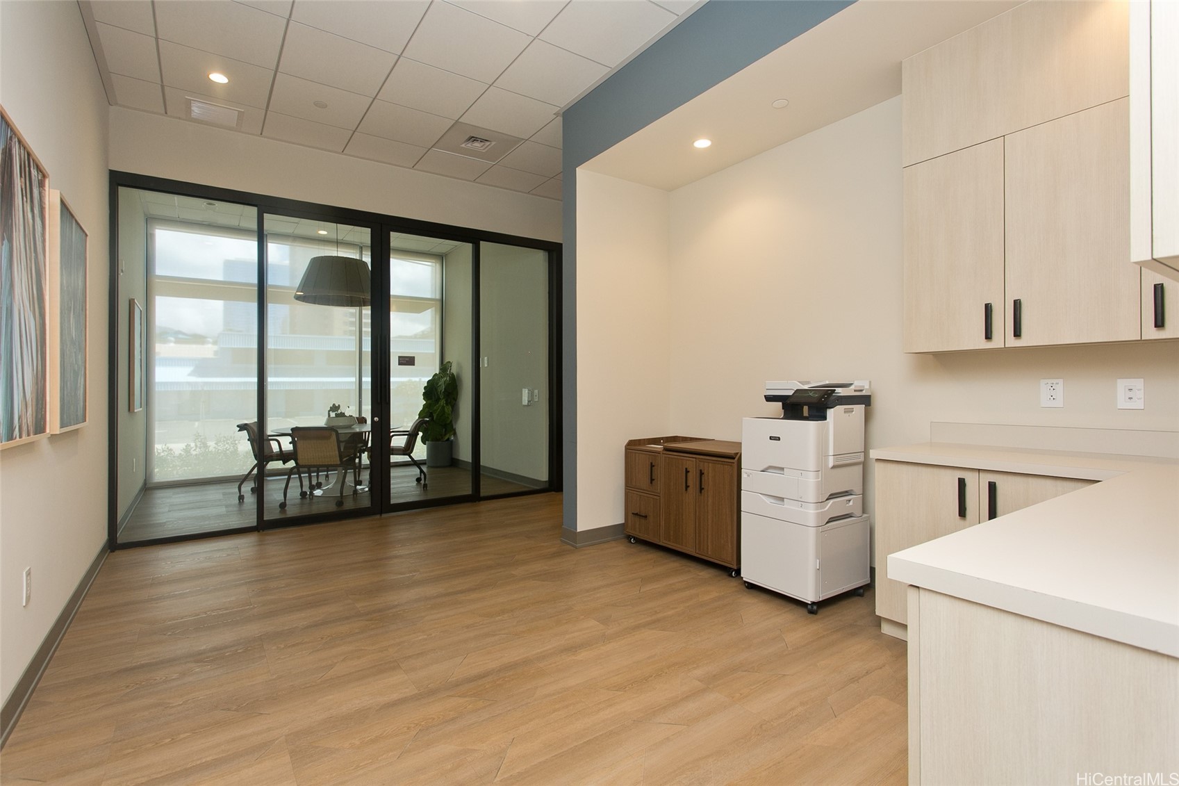 828 Auahi Street 810