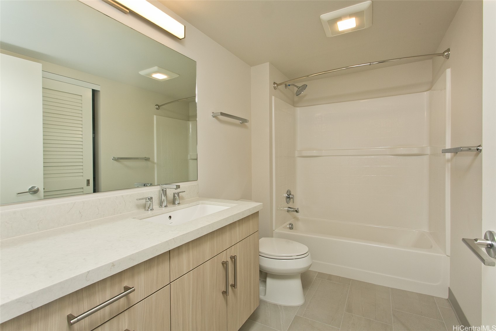 828 Auahi Street 810