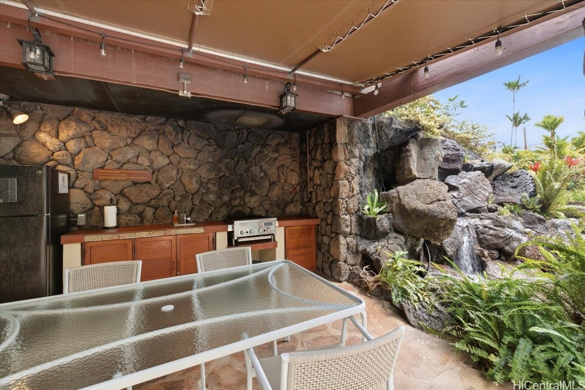 1525 Wilder Avenue 405