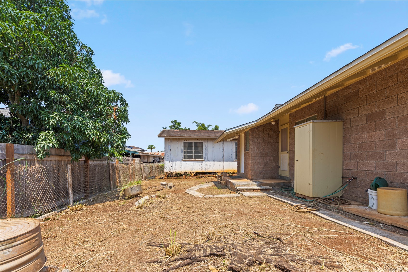67-173 Farrington Highway