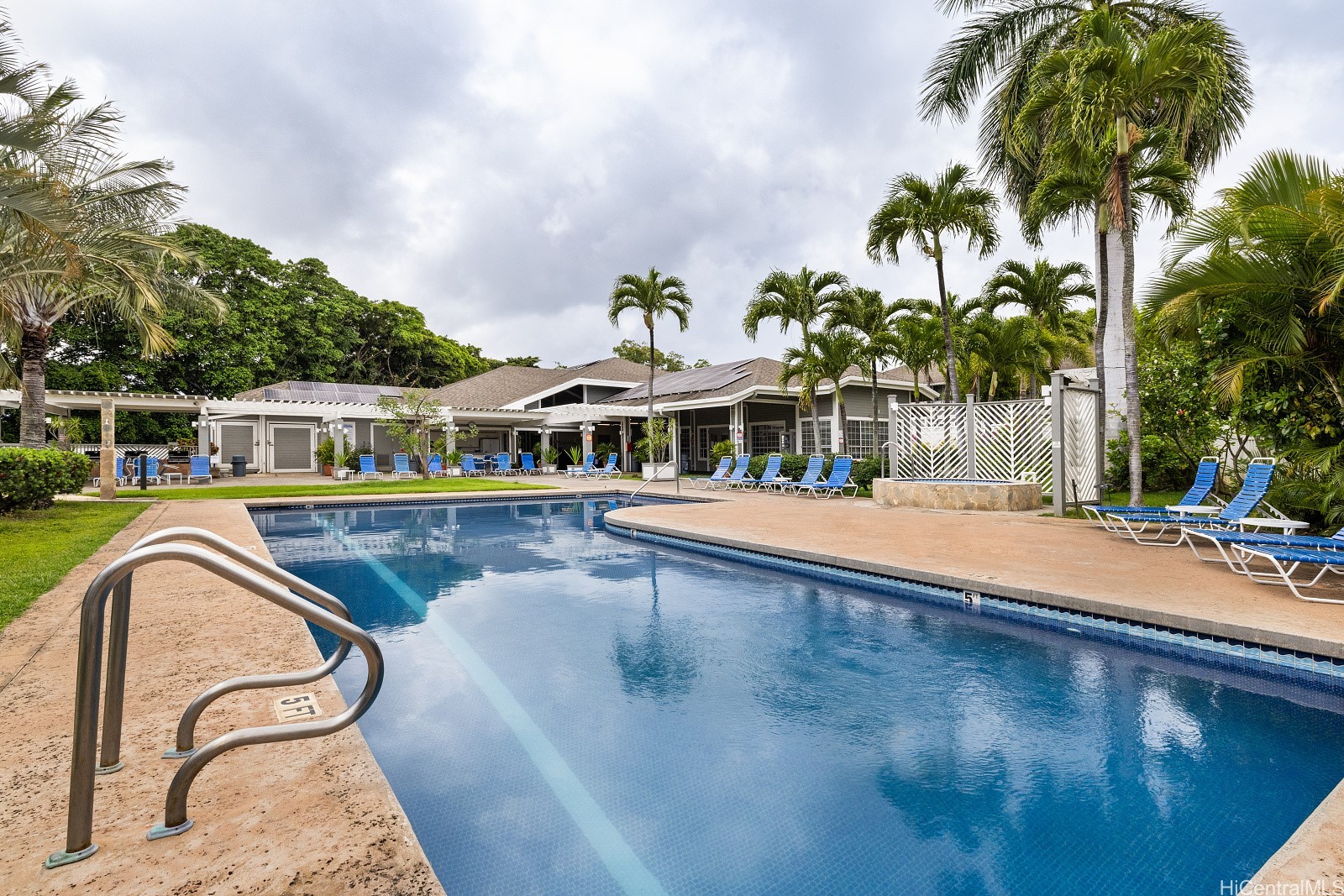 492 Mananai Place 13E