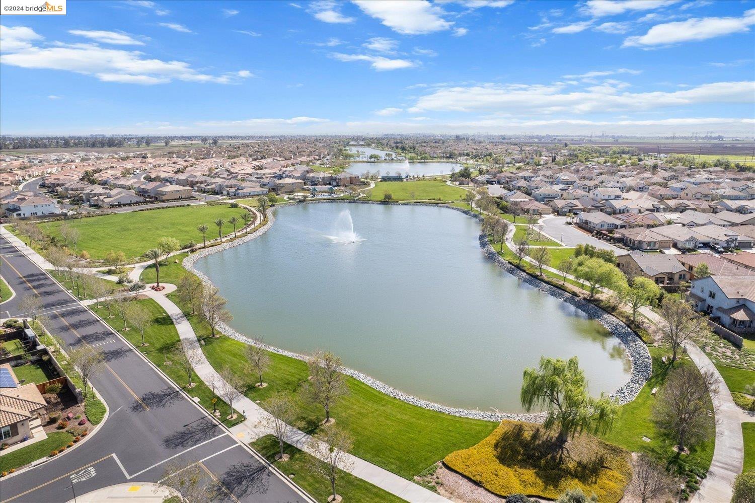 8059 Westport Cir