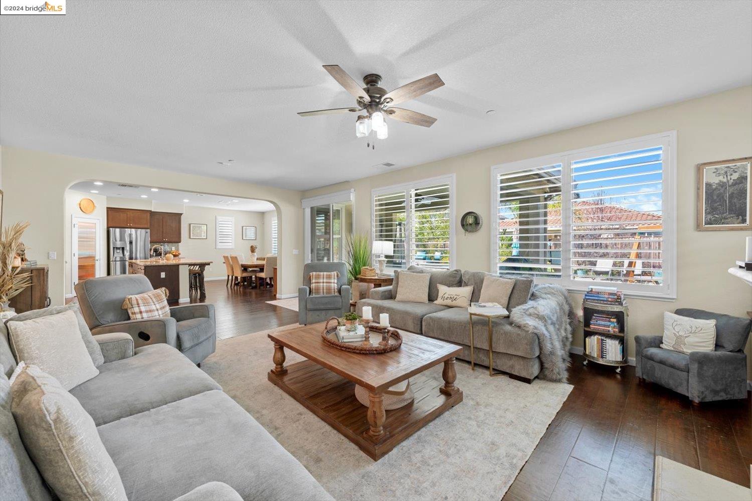 8059 Westport Cir
