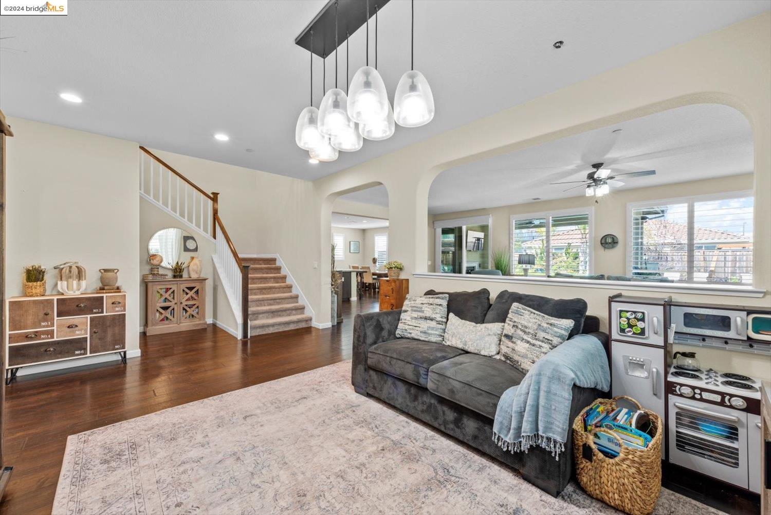 8059 Westport Cir