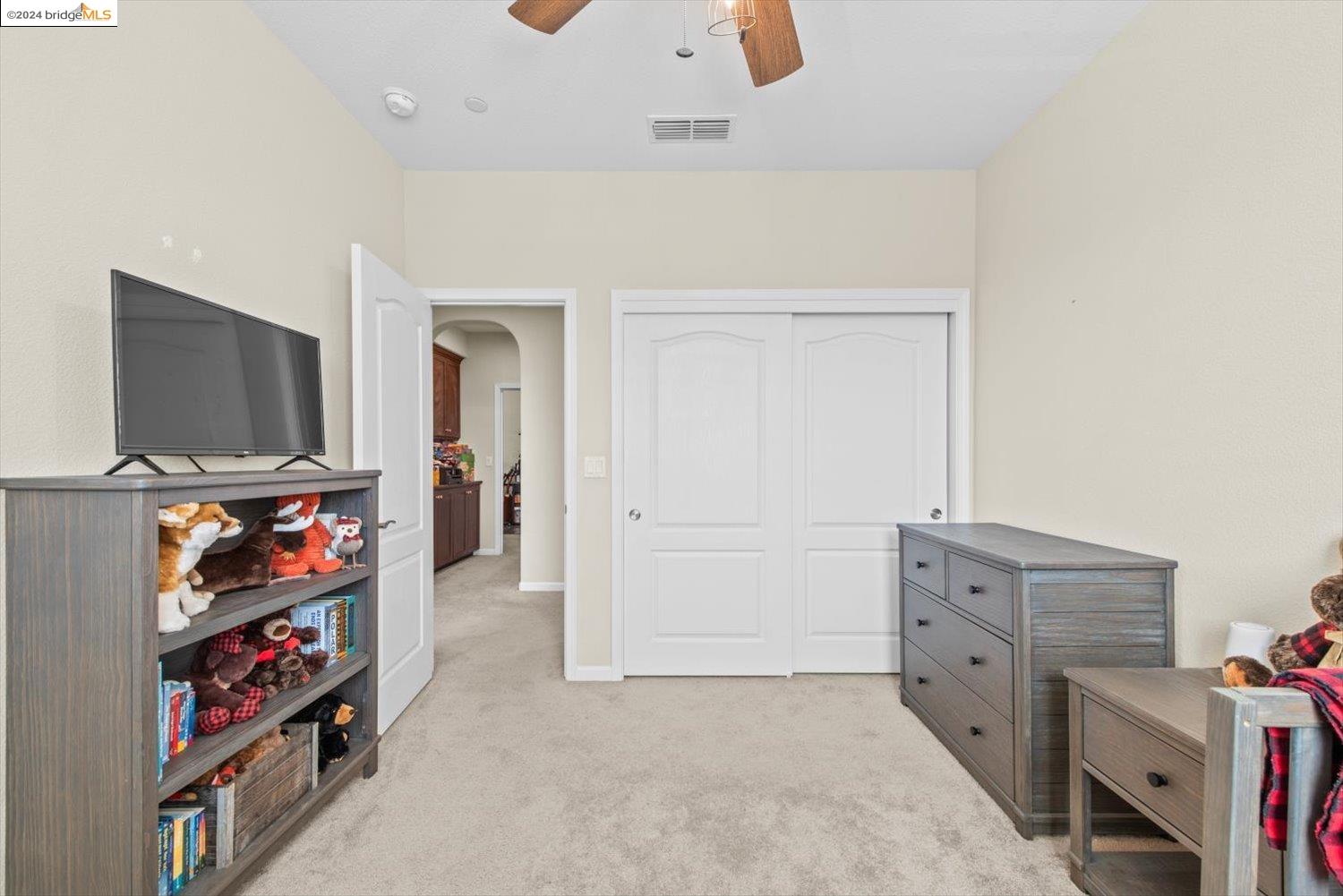 8059 Westport Cir