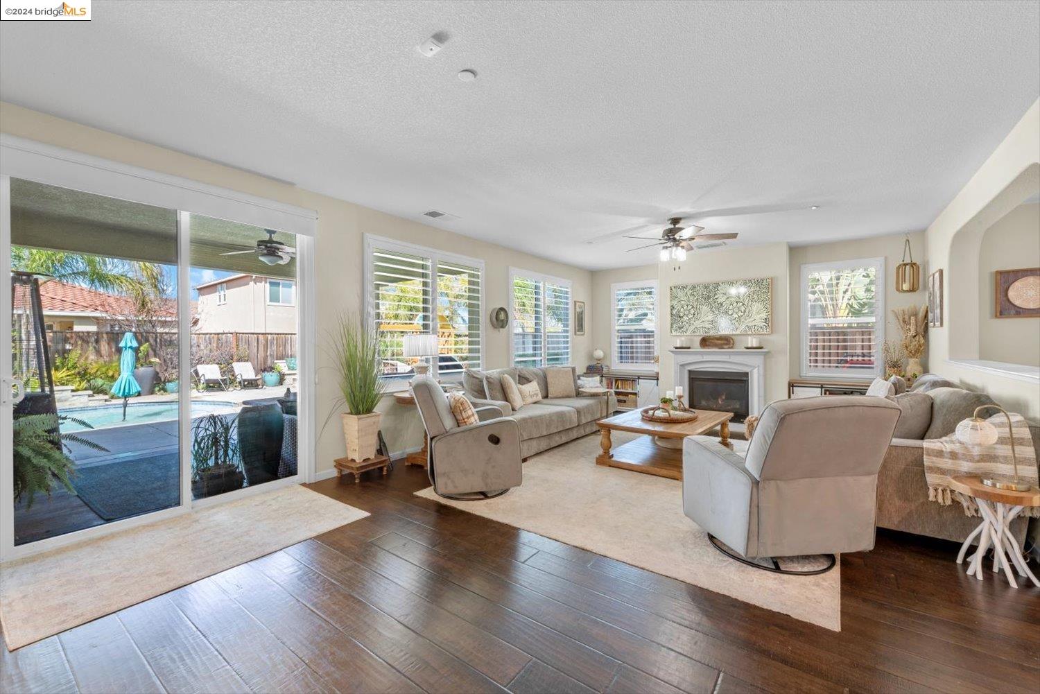 8059 Westport Cir
