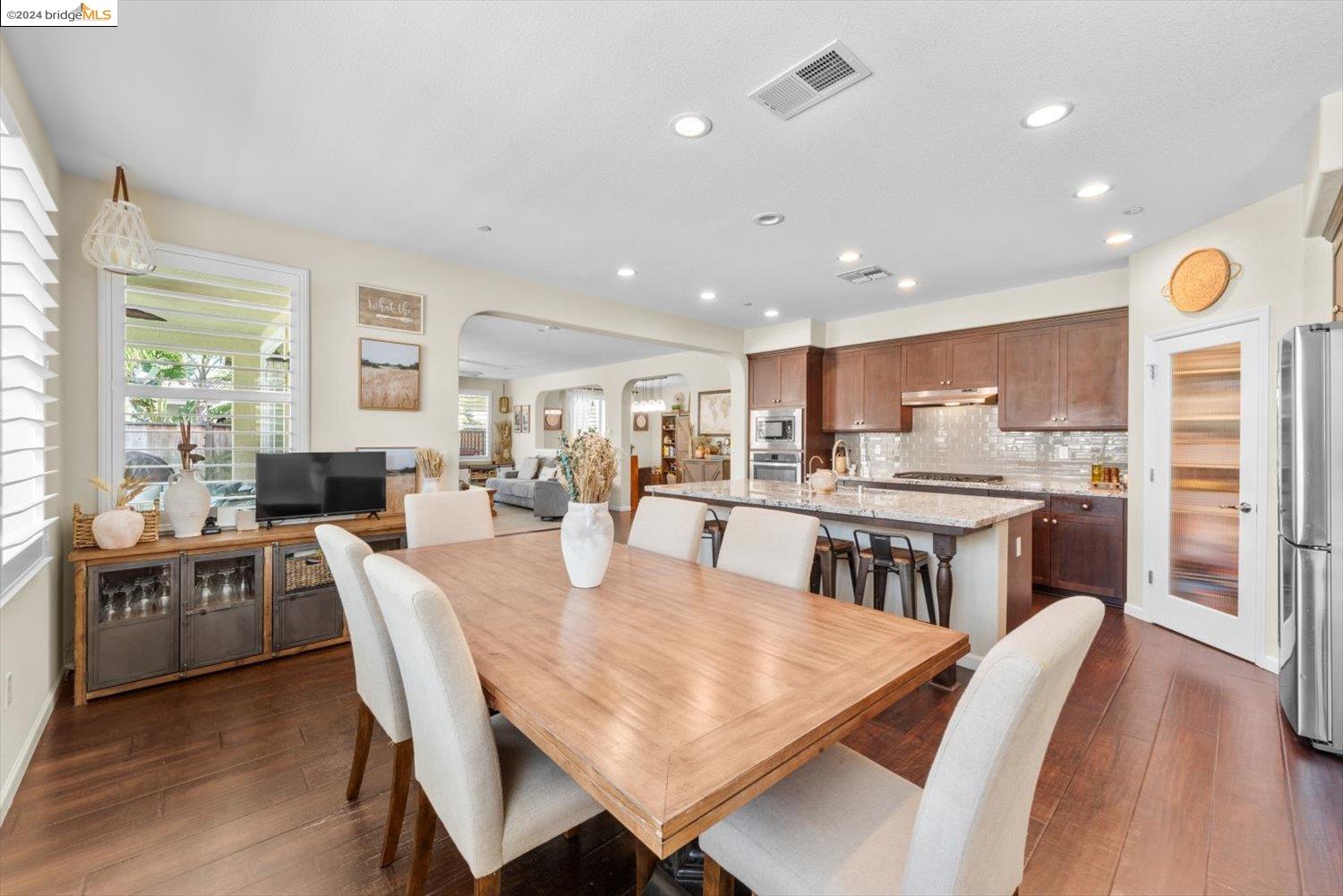 8059 Westport Cir