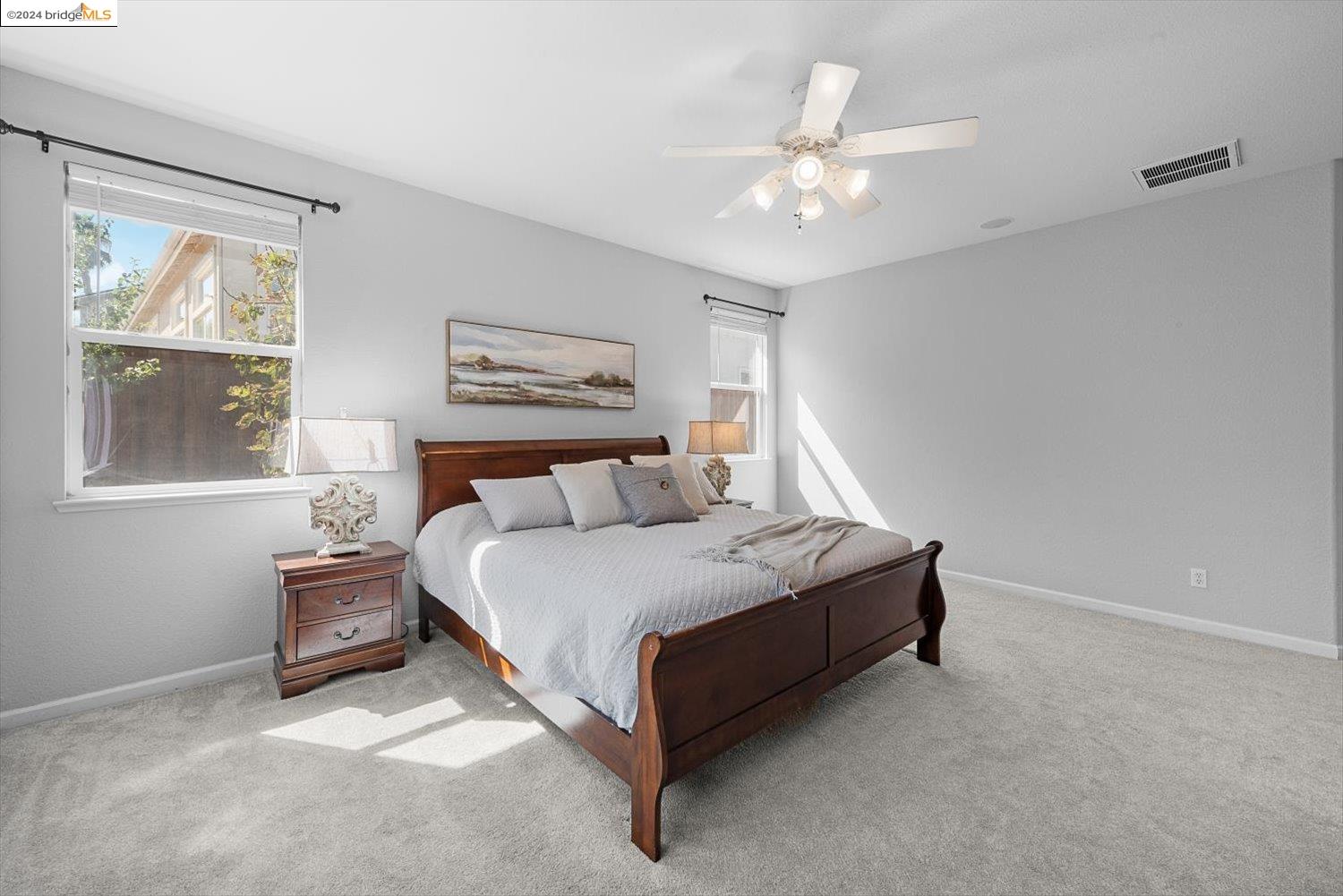 515 Half Moon Ct
