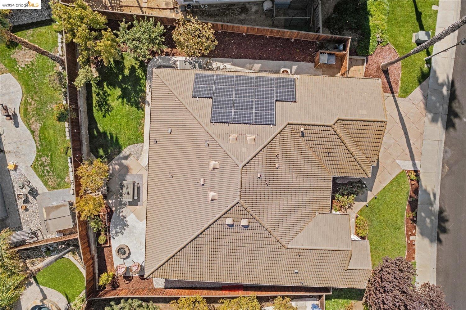 515 Half Moon Ct