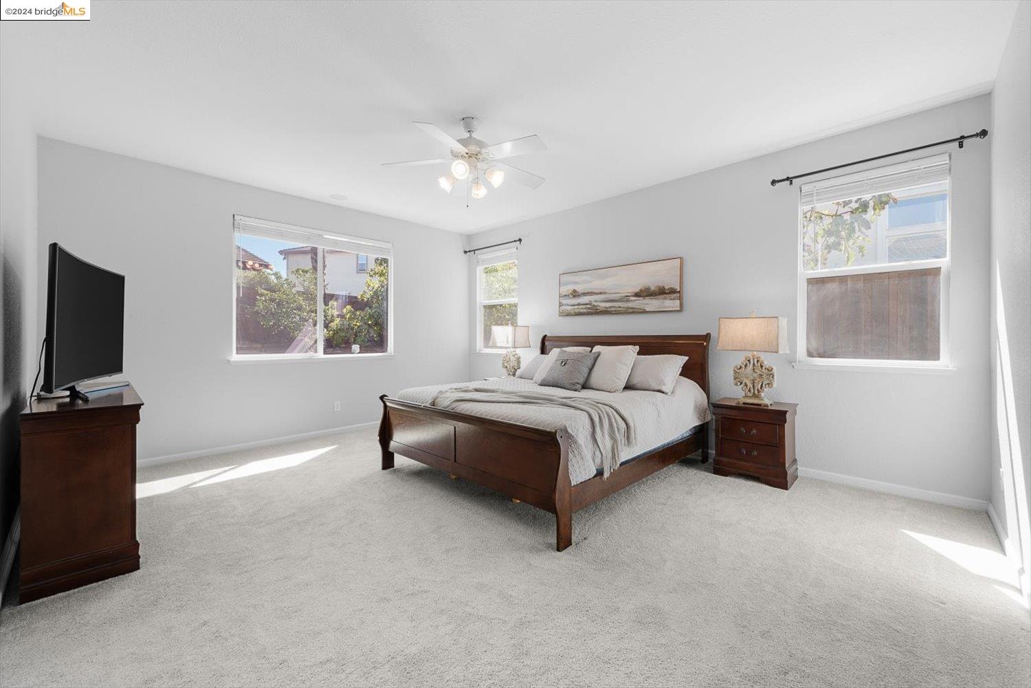 515 Half Moon Ct
