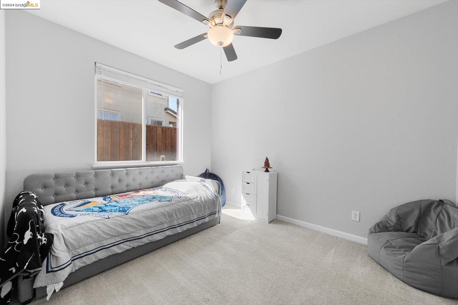 515 Half Moon Ct