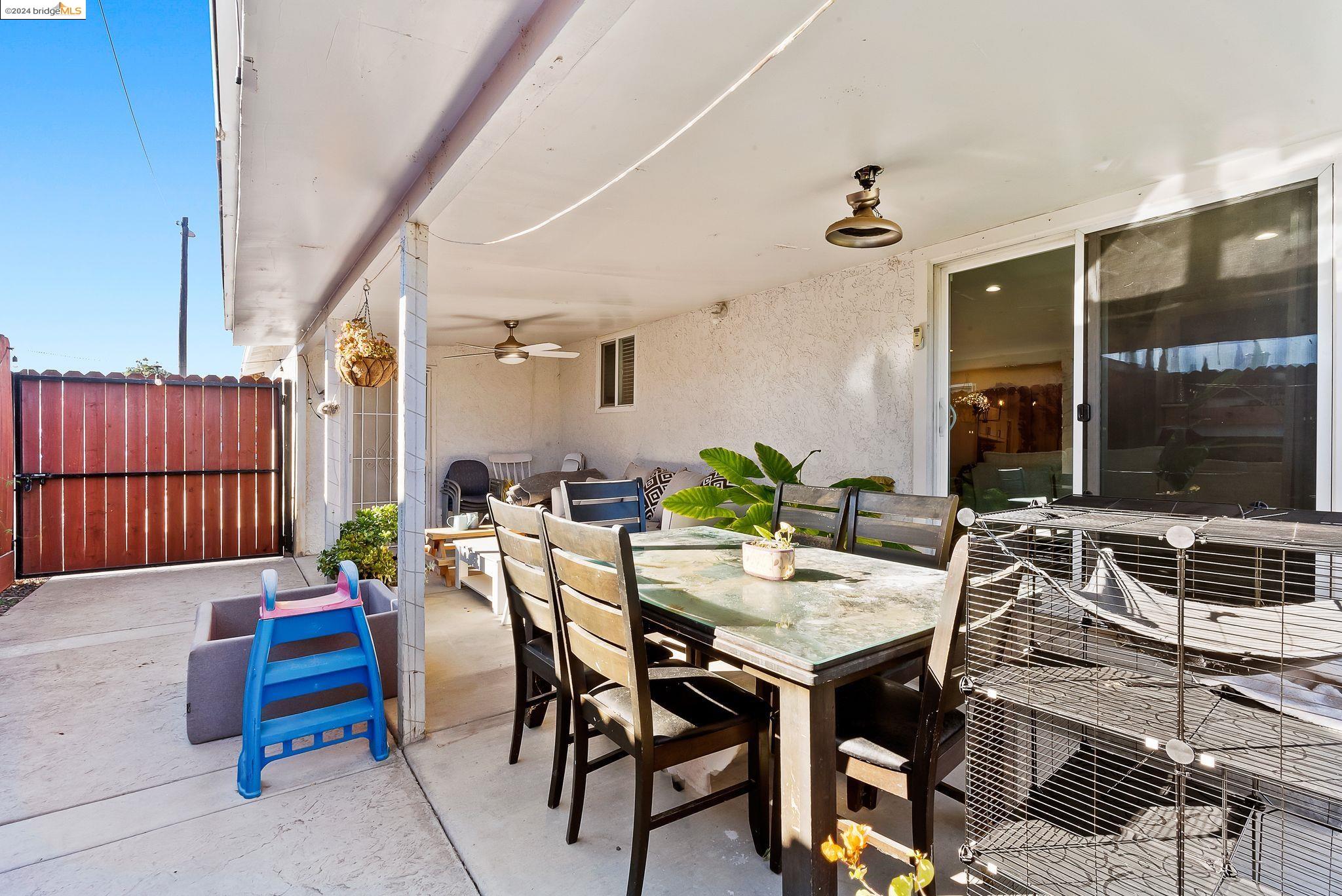 1222 Amy Dr