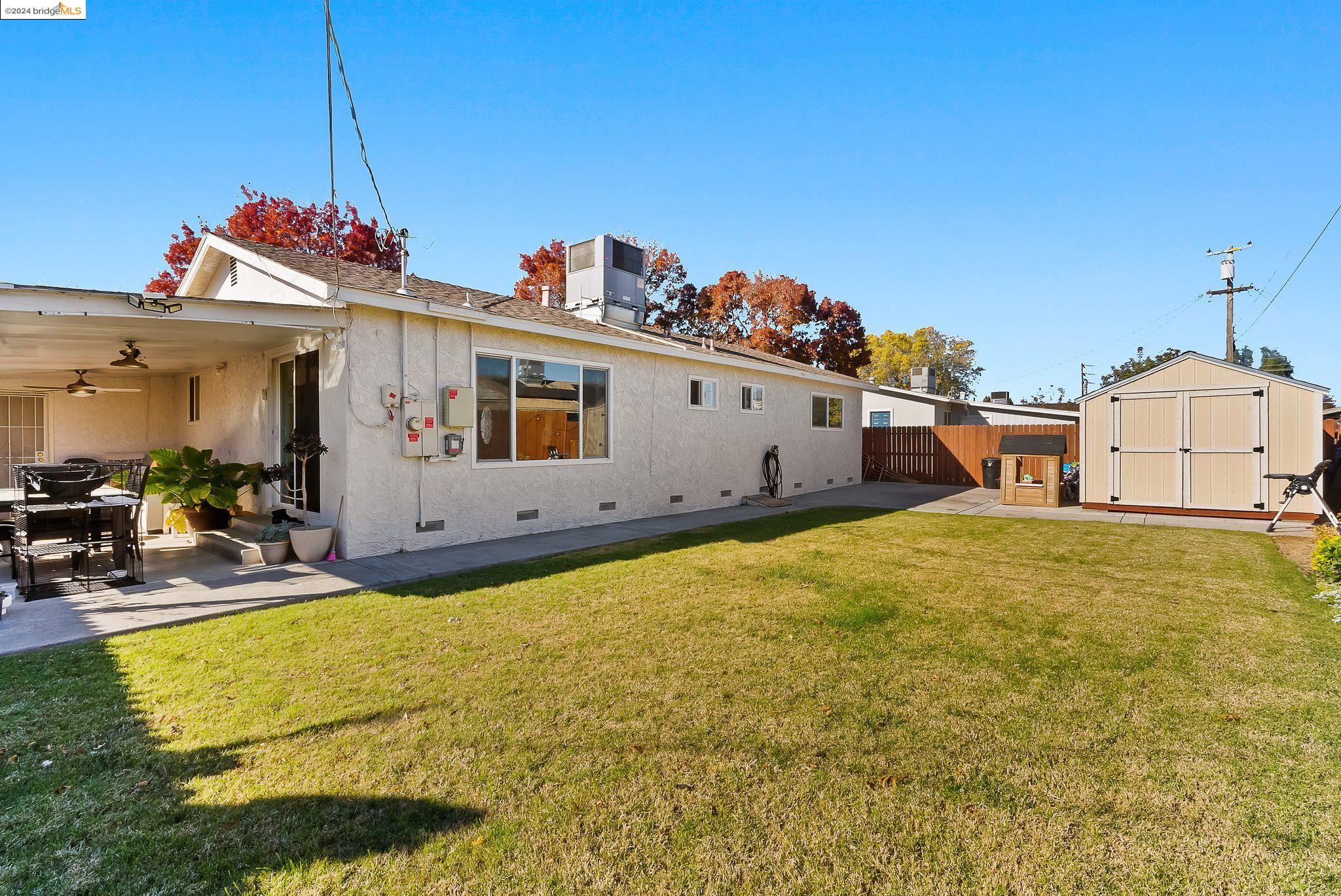 1222 Amy Dr