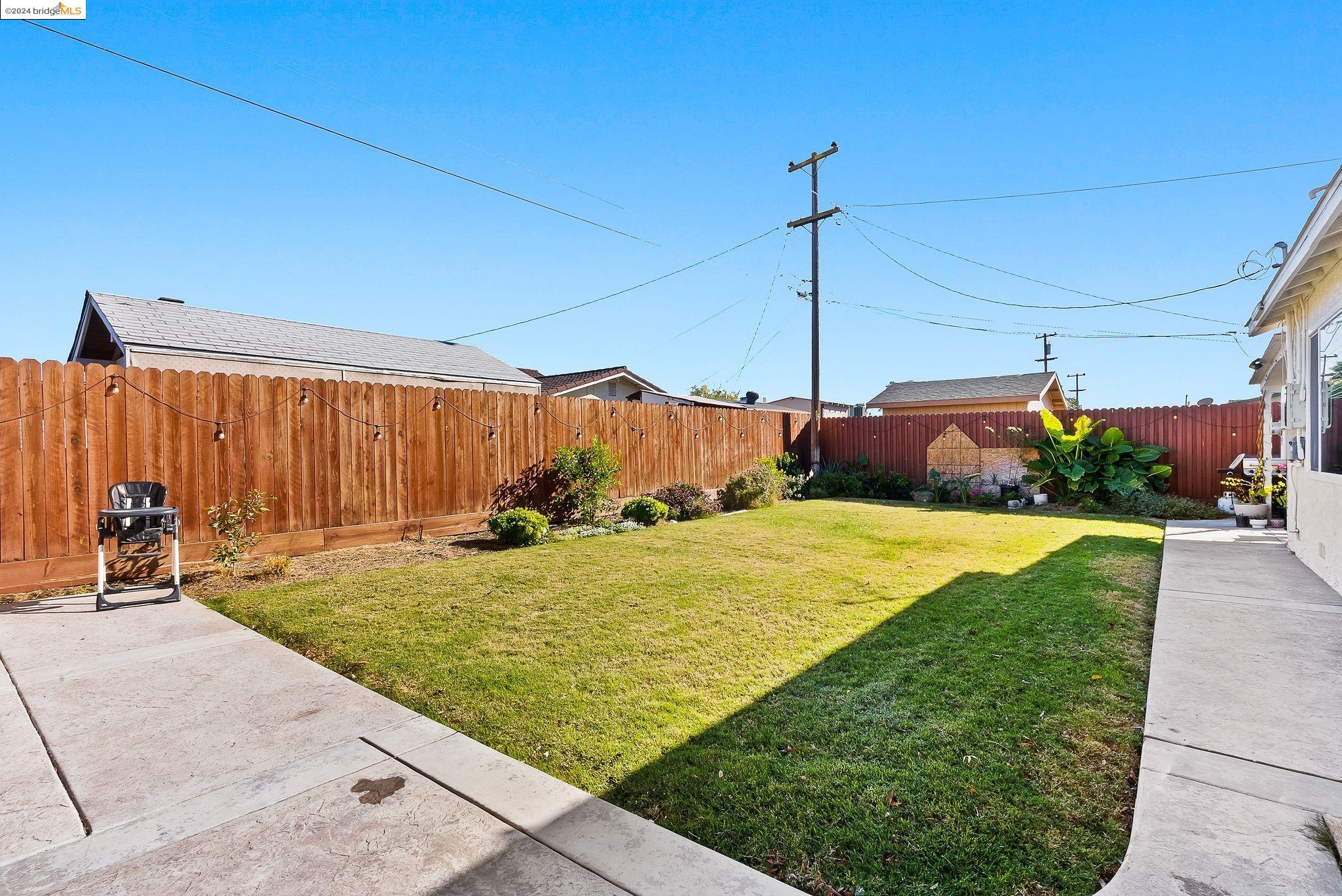 1222 Amy Dr