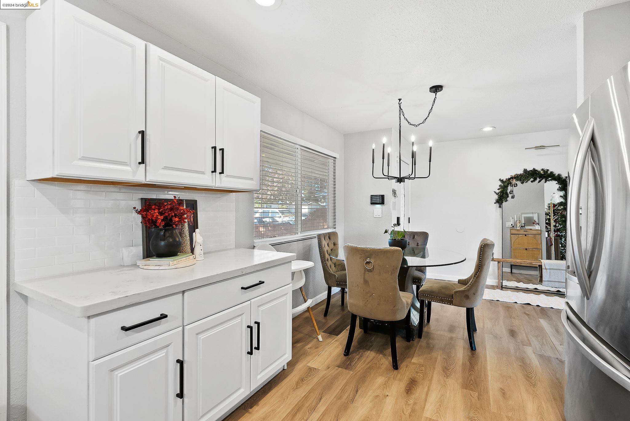1222 Amy Dr