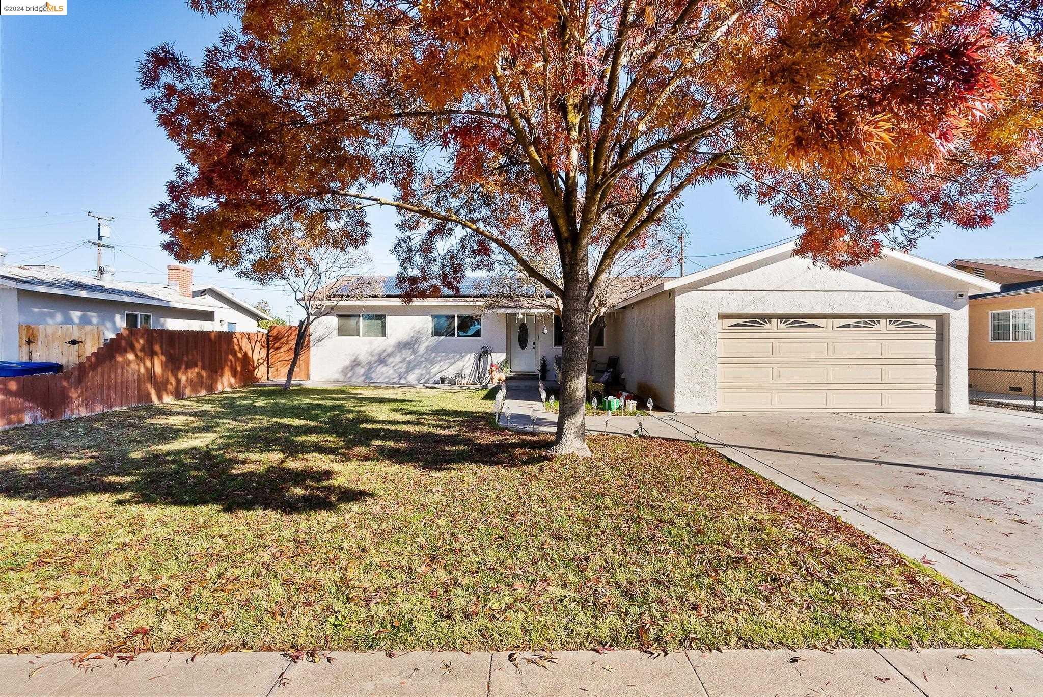 1222 Amy Dr