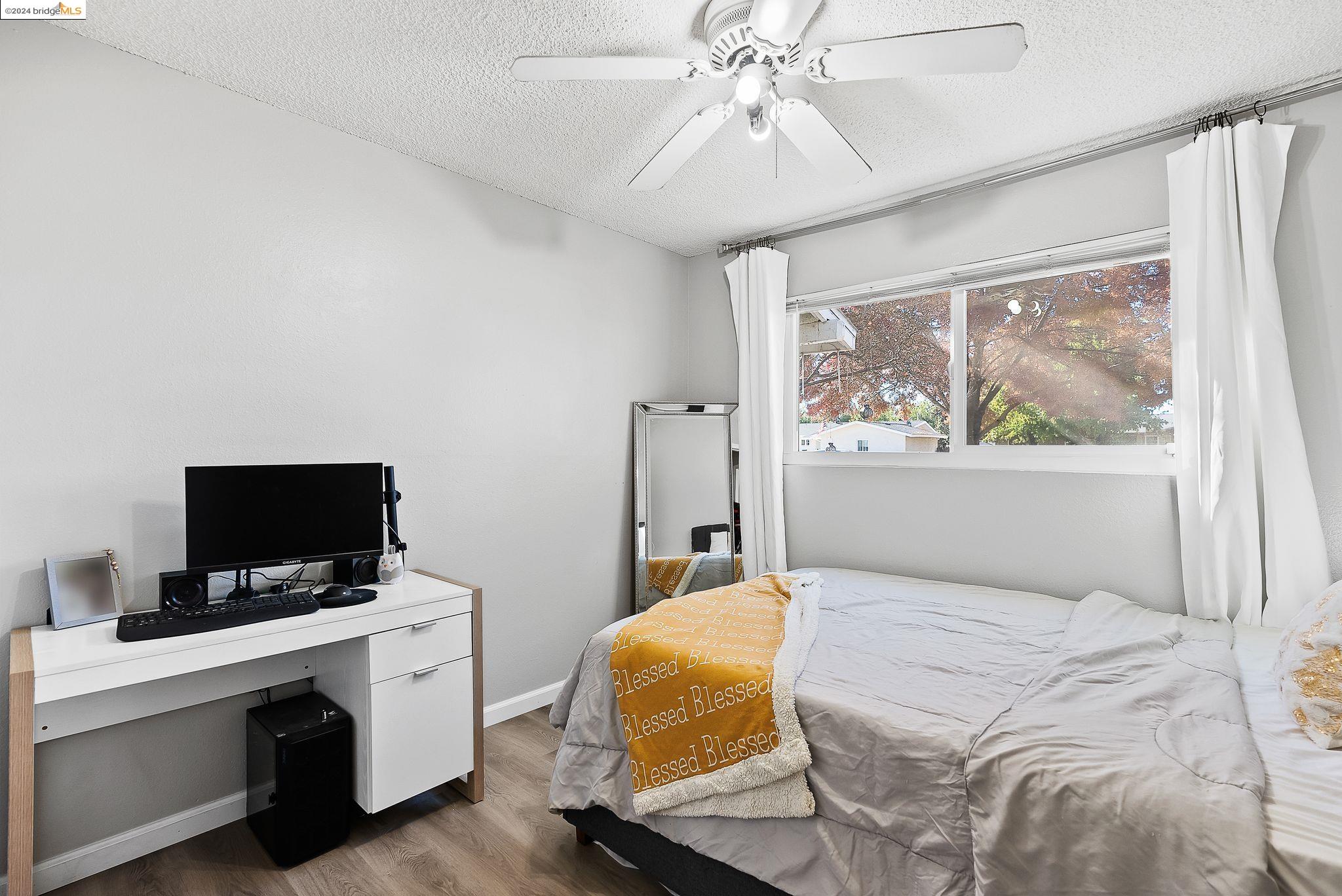 1222 Amy Dr