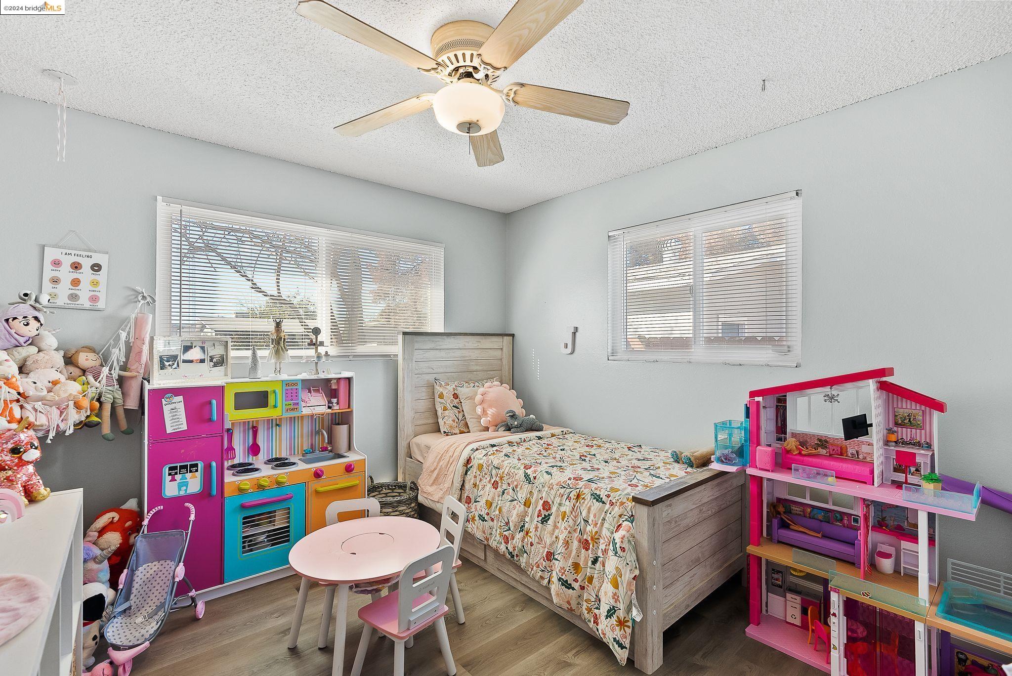 1222 Amy Dr