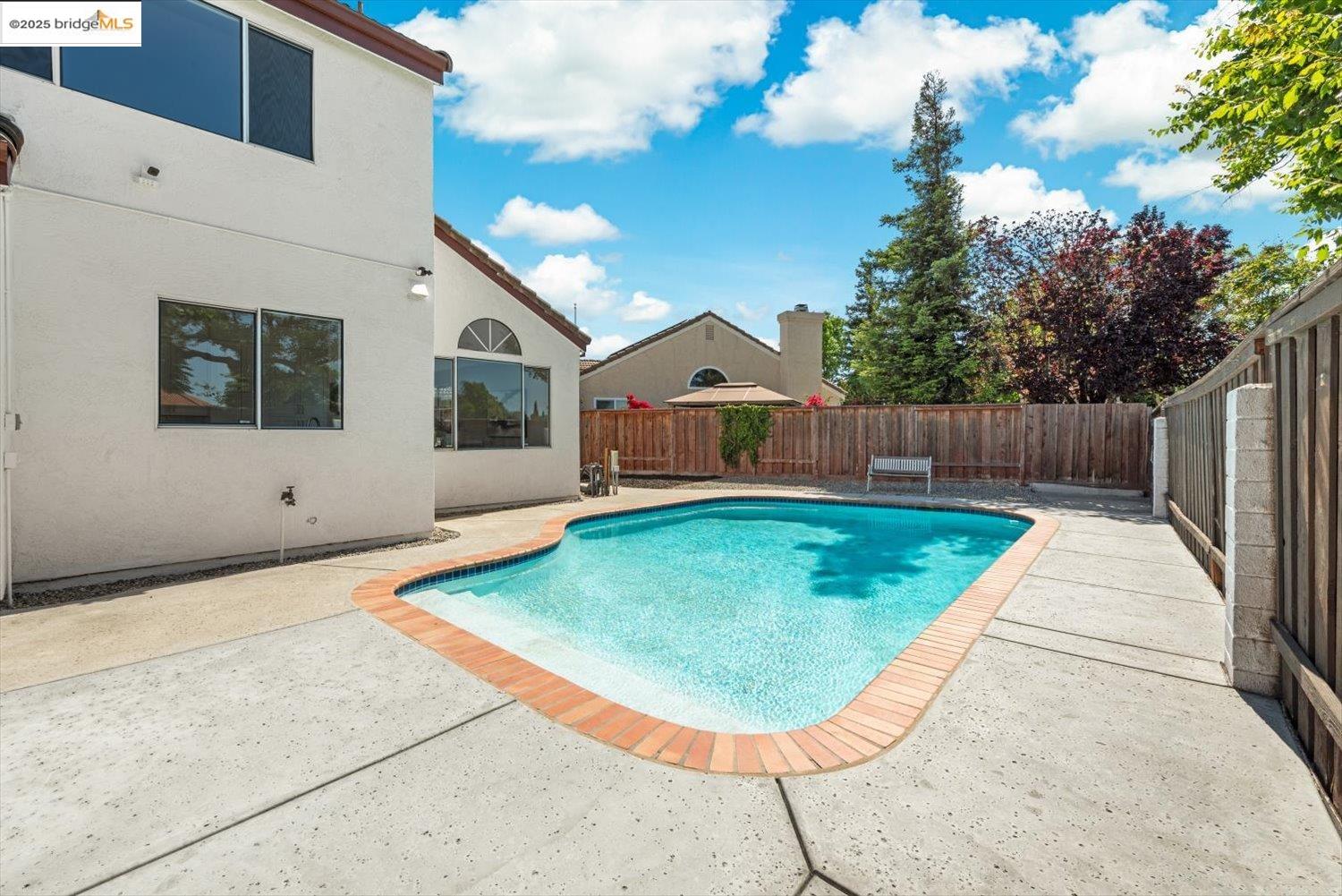 14 Cotati Ct
