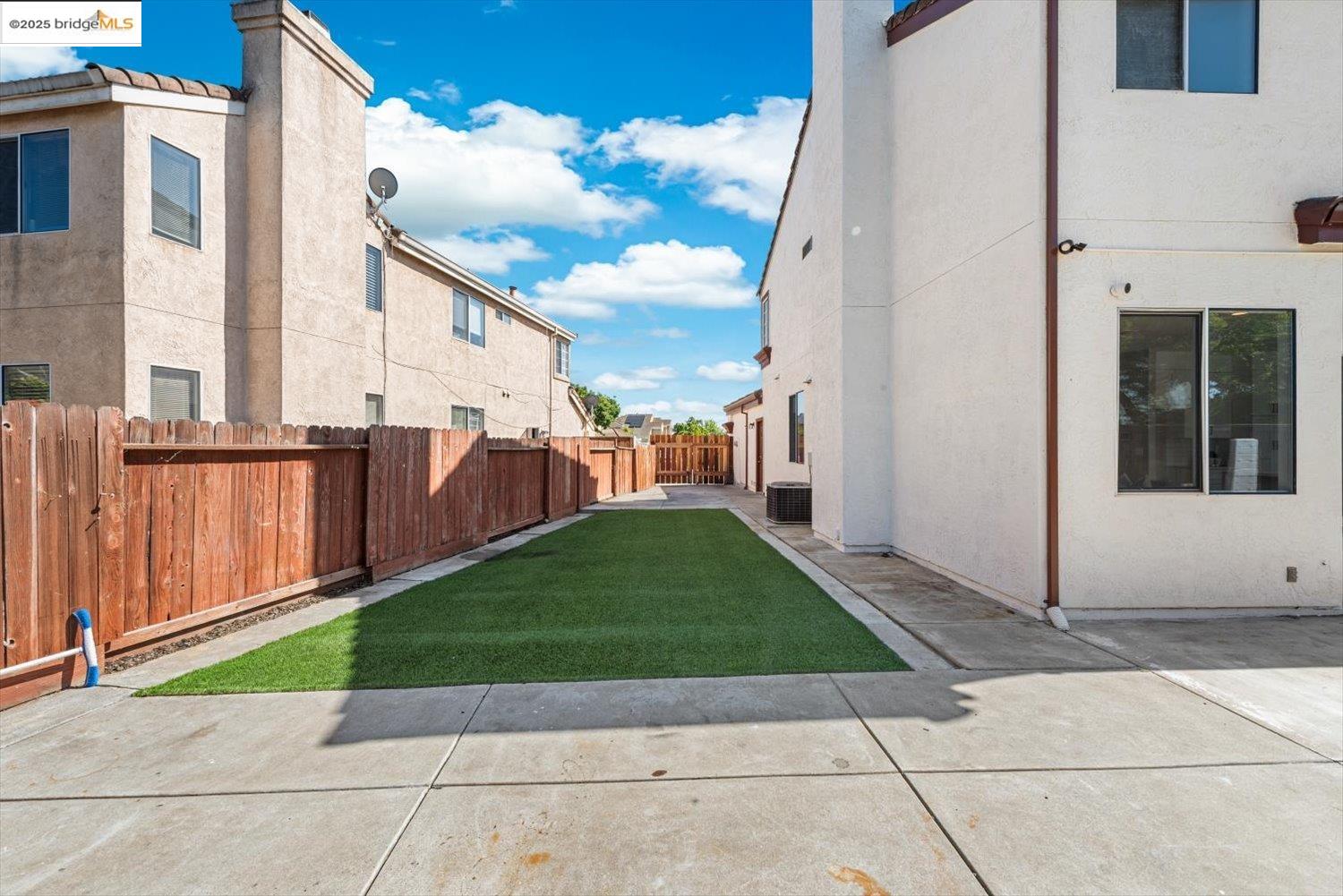 14 Cotati Ct