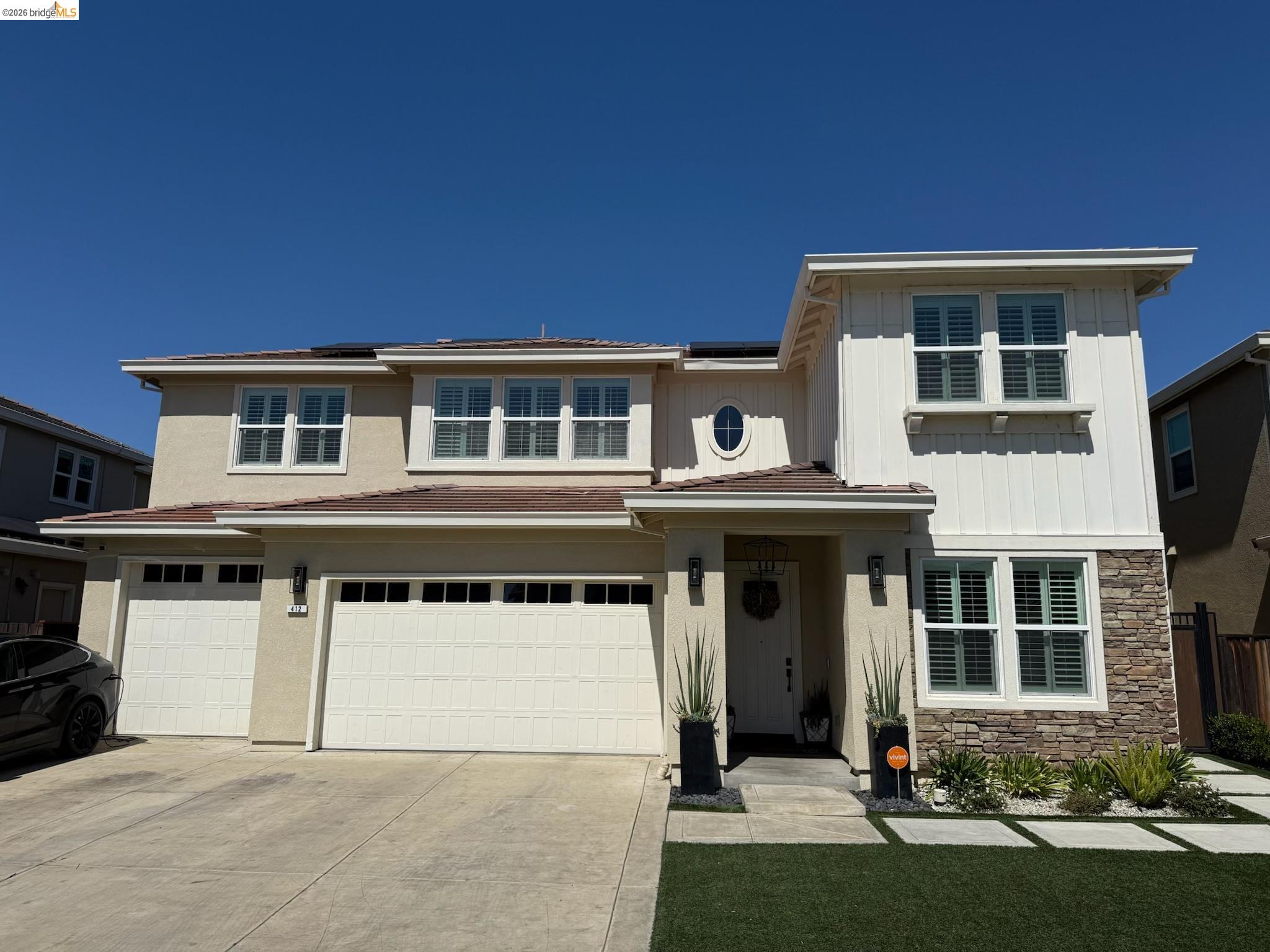 412 Lakehead Ct